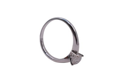18ct Diamond Ring