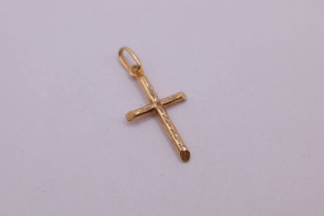 9ct Yellow Gold Cross Pendant