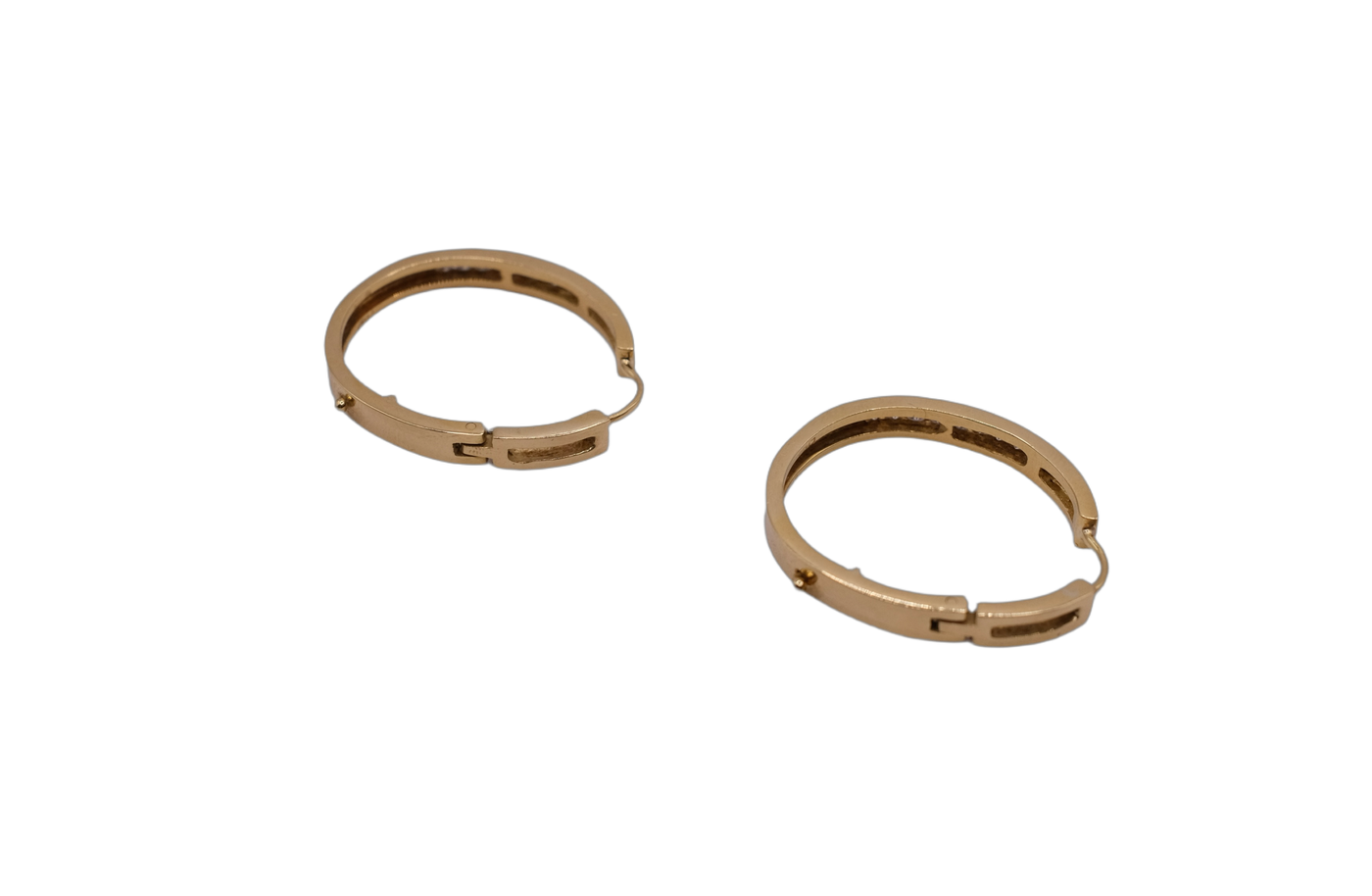18ct Yellow Gold Diamond earrings