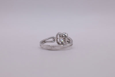 18ct Diamond Ring