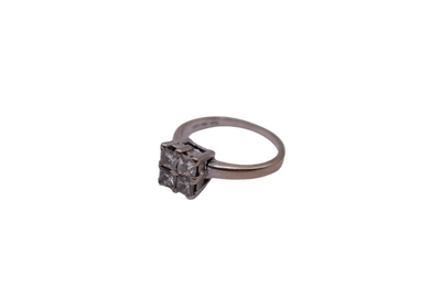 18ct White Gold Ring