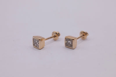 14ct Diamond Earrings