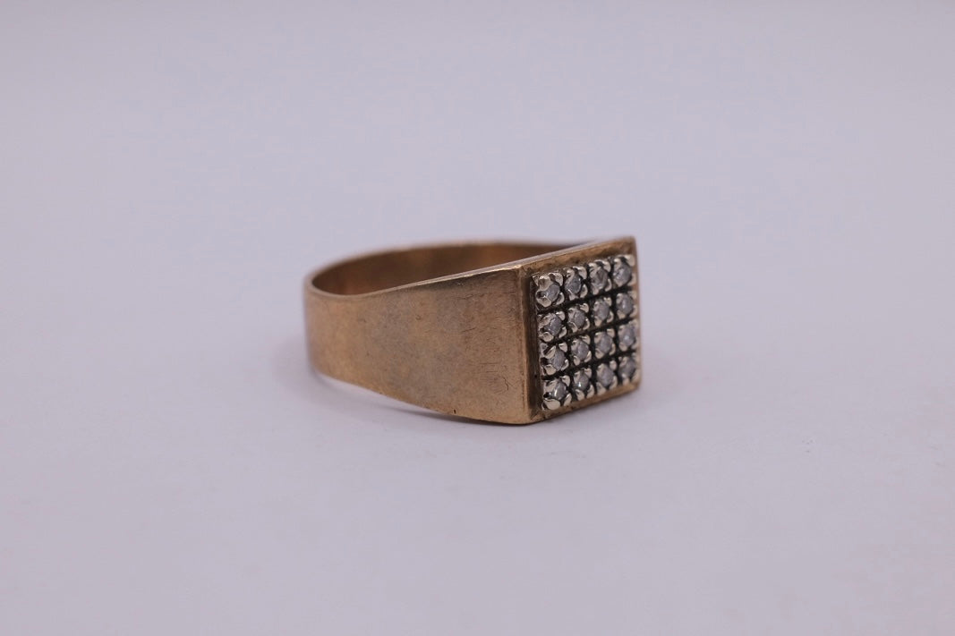 9ct Yellow Gold Ring