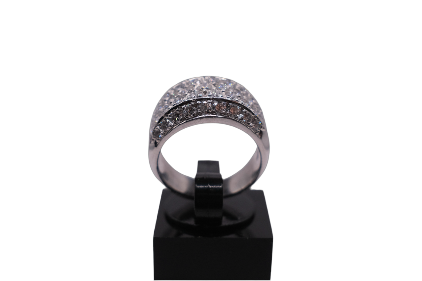 18ct Diamond Ring