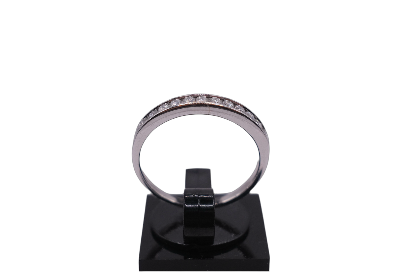 18ct Diamond Ring