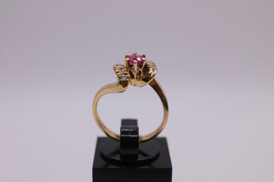 18ct Diamond Ring