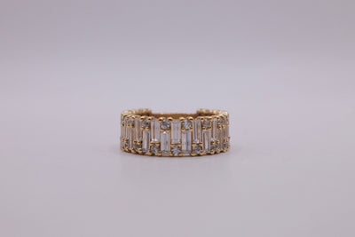 18ct CZ Ring