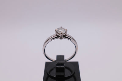 18ct GERRARD DIAMOND RING