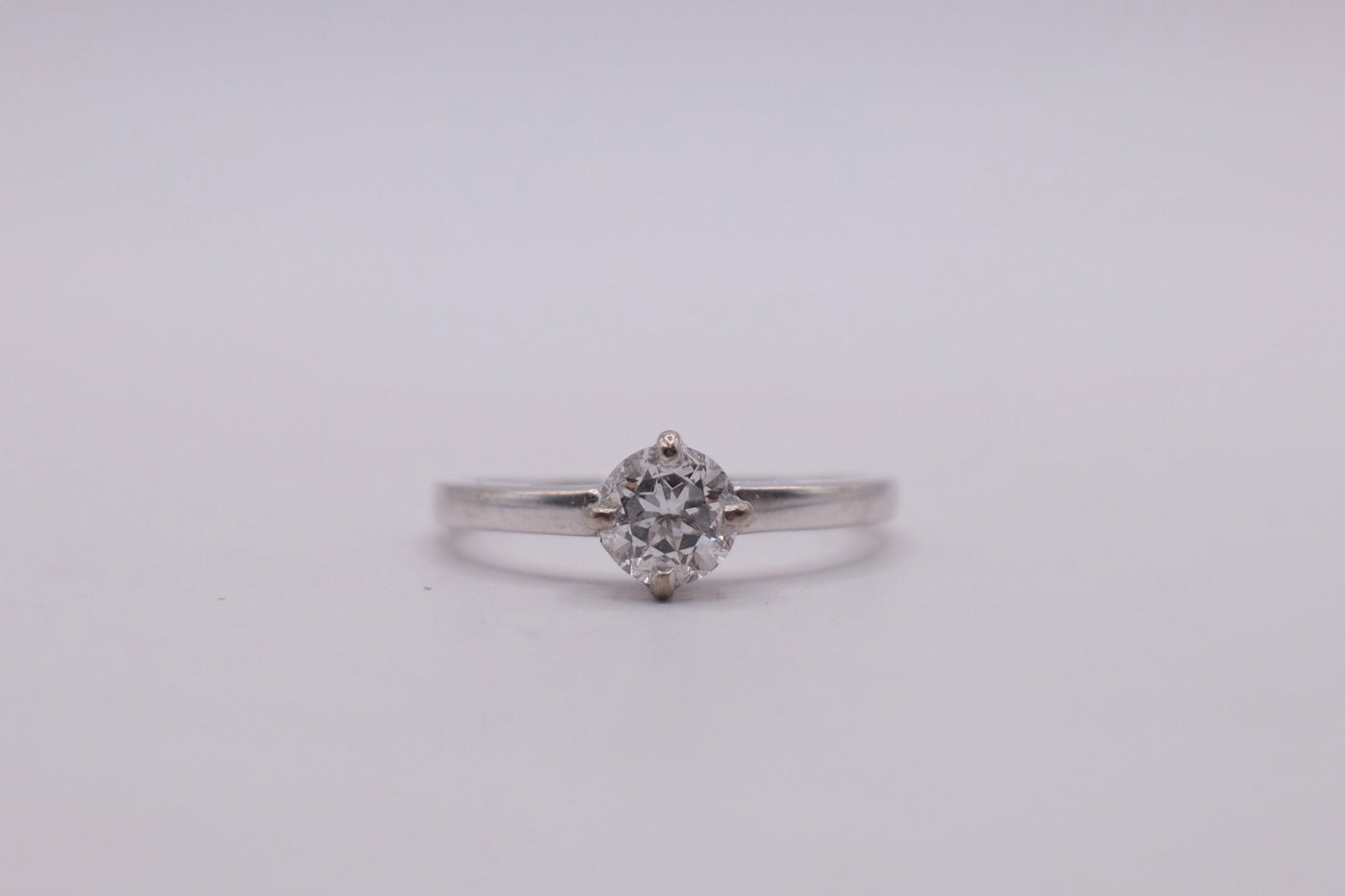 18ct GERRARD DIAMOND RING
