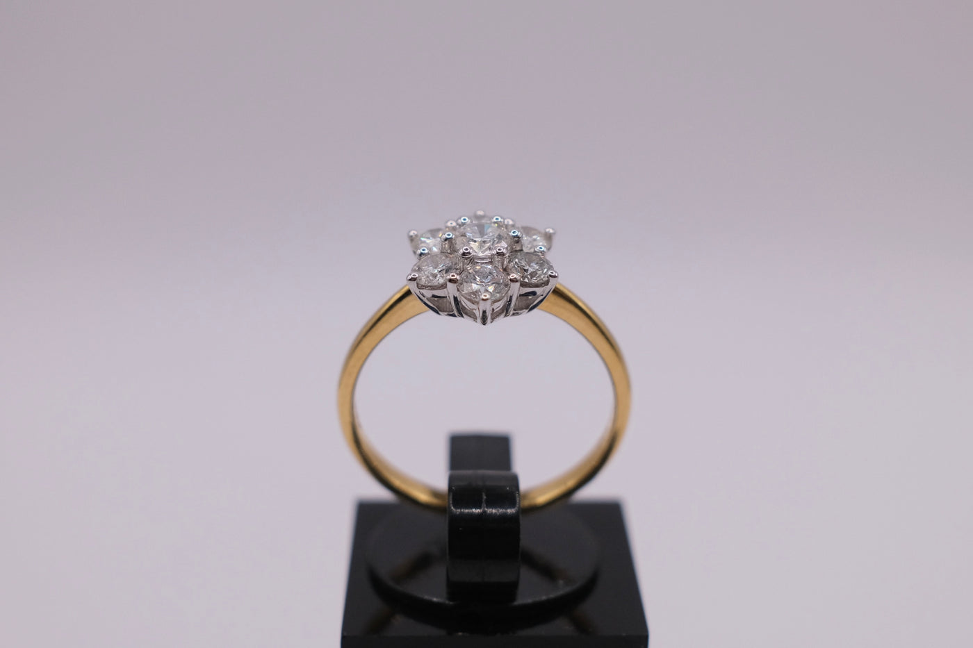 18ct Diamond Ring