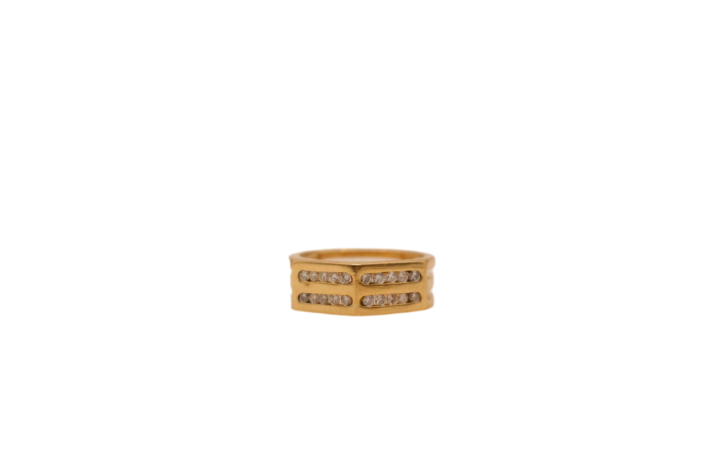 18ct Diamond Ring