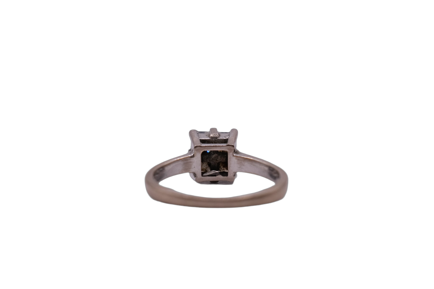 18ct White Gold Ring