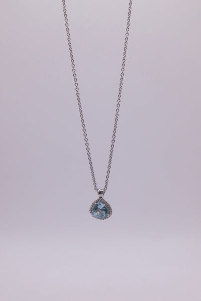 18ct DIAMOND AQUAMARINE NECKLACE