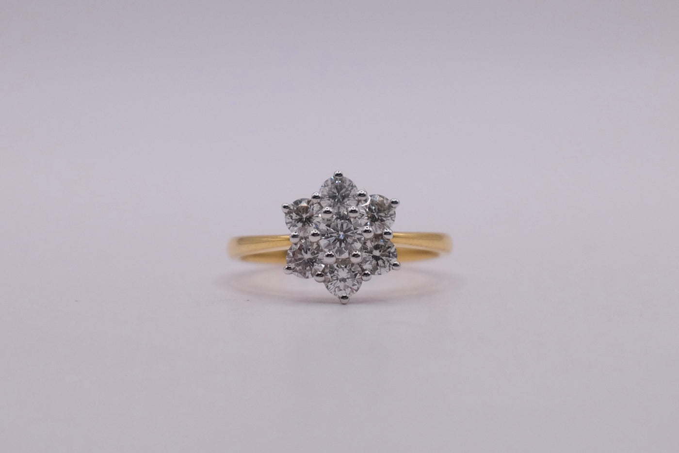 18ct Diamond Ring