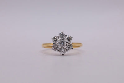 18ct Diamond Ring