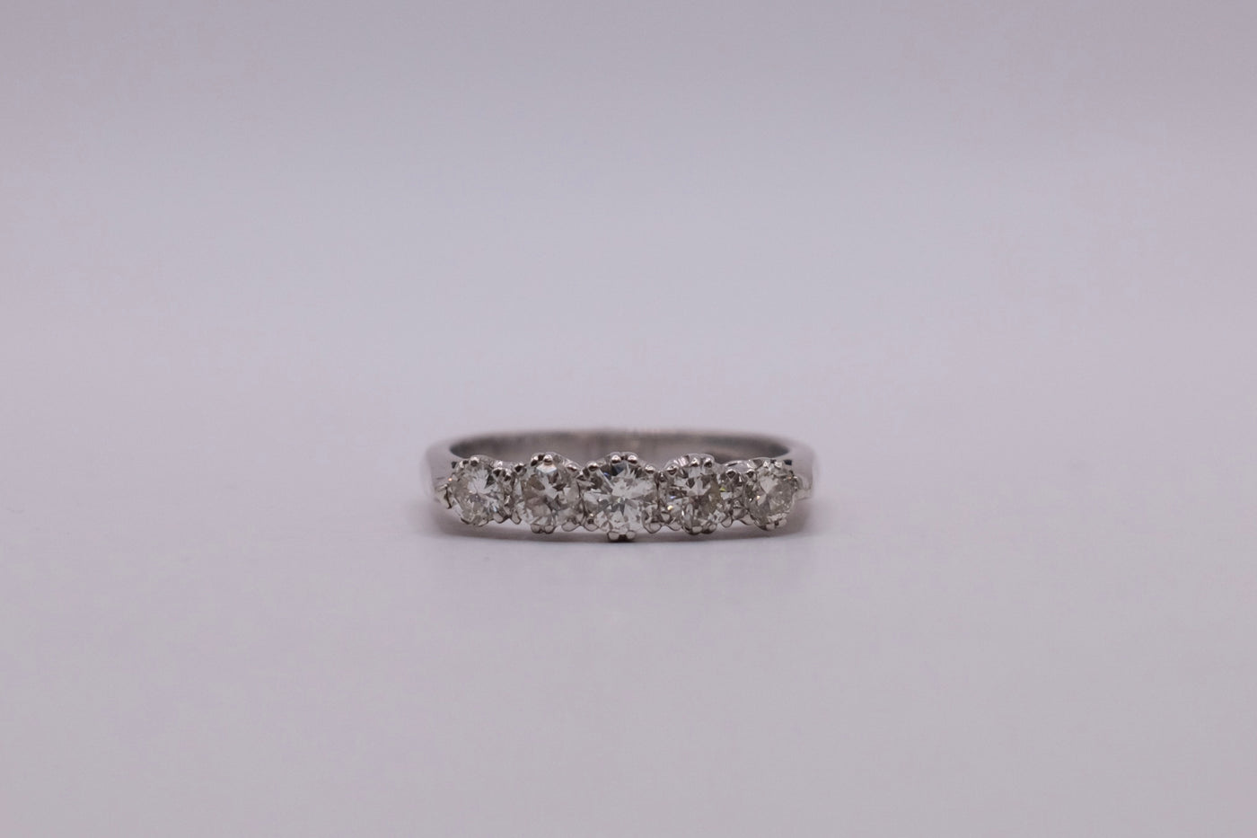 18ct Diamond Ring