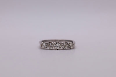 18ct Diamond Ring