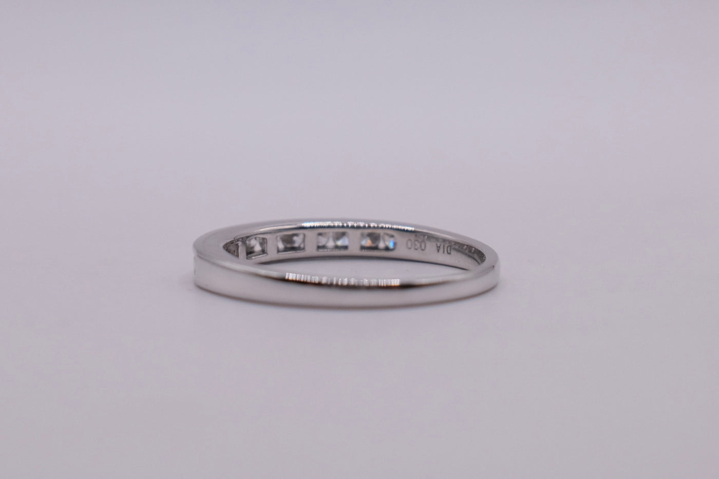 18ct Diamond Ring