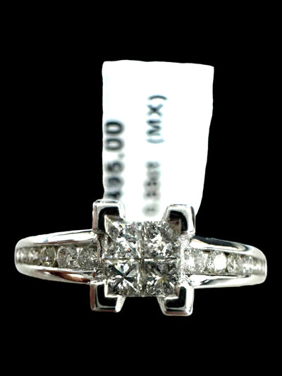 18ct Diamond Ring