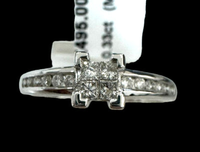 18ct Diamond Ring