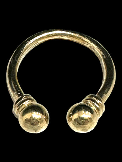 9ct Ring