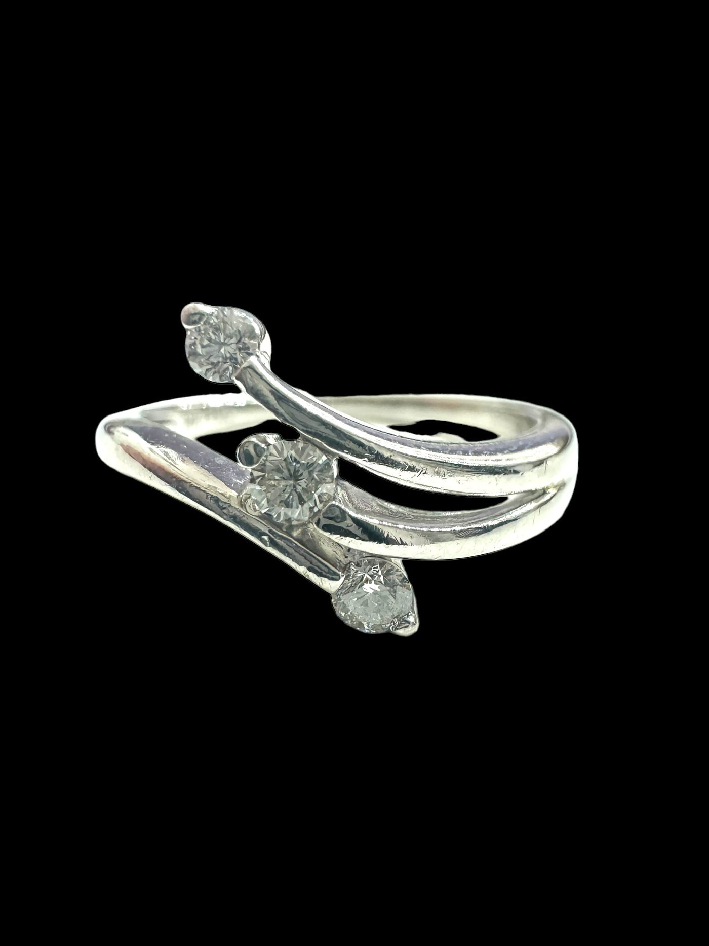 9ct Diamond Ring