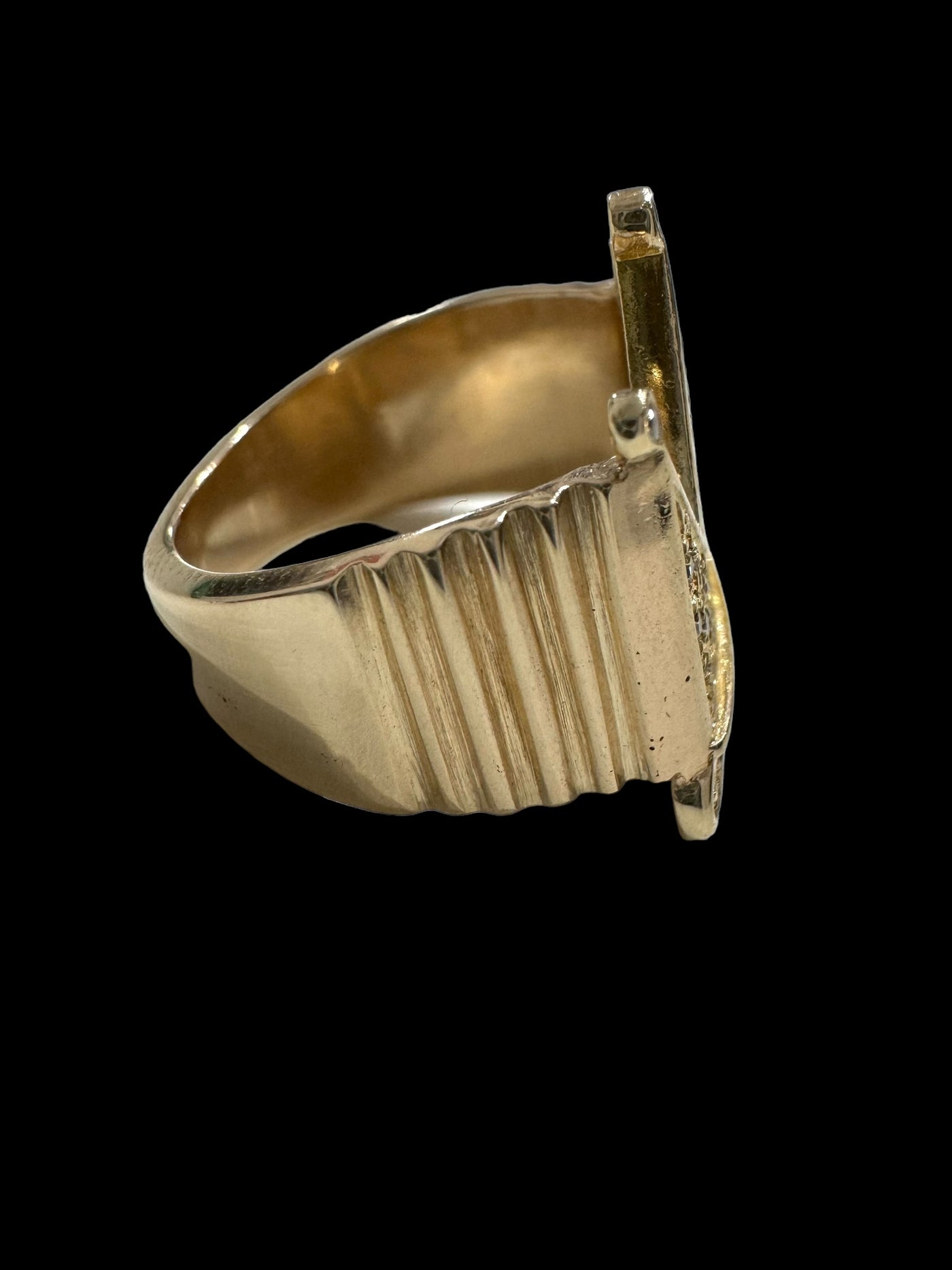 9ct Ring