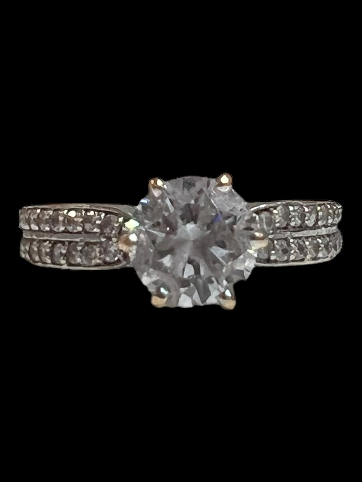 14CT CZ RING